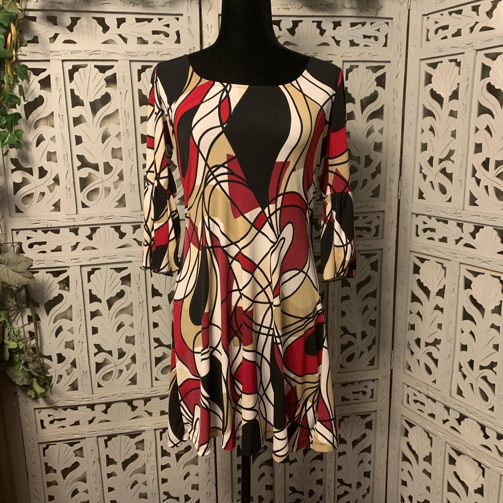 HEART & SOUL BURGUNDY BLACK & TAN DESIGN STRETCHY LONG SLEEVE MIDI DRESS